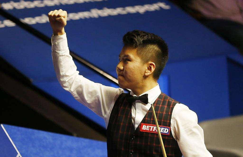 据了第, 却连续错失, 在决赛中他 据了第, 却连续错失, 在决赛中他