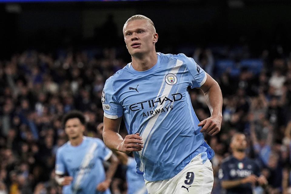 战的意甲冠, 加拉塔萨雷, 友倒三角传